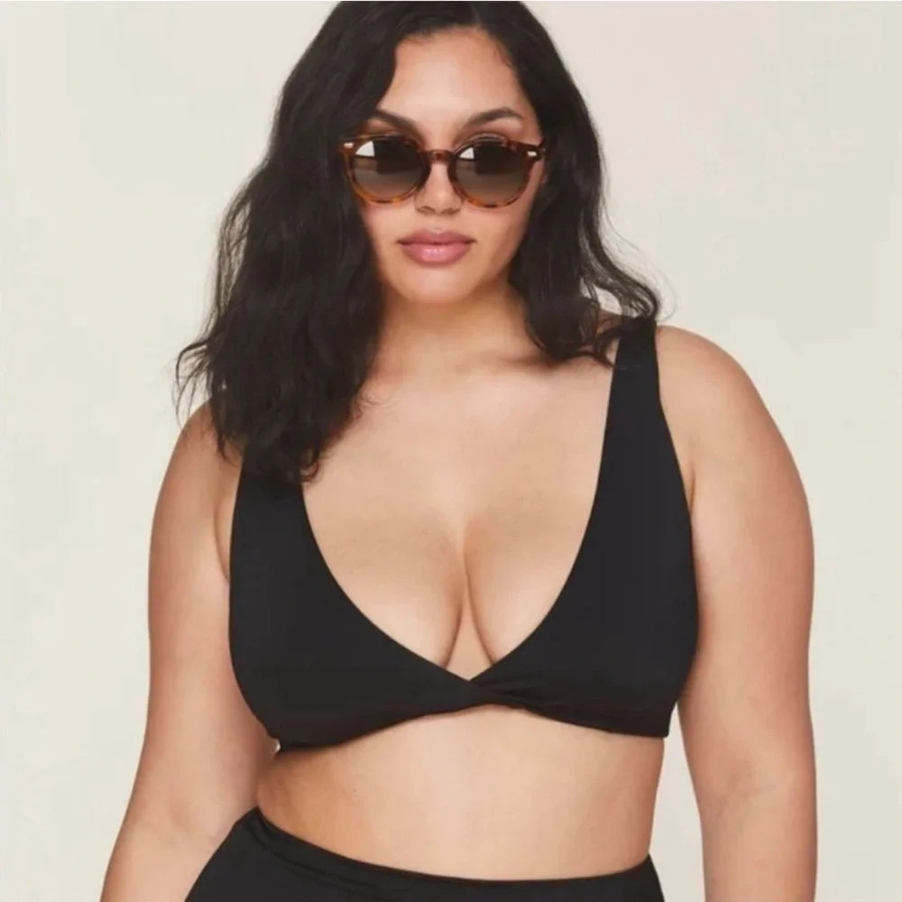 NWT Andie Swim, The Belmar Bikini Top, Medium, Black
